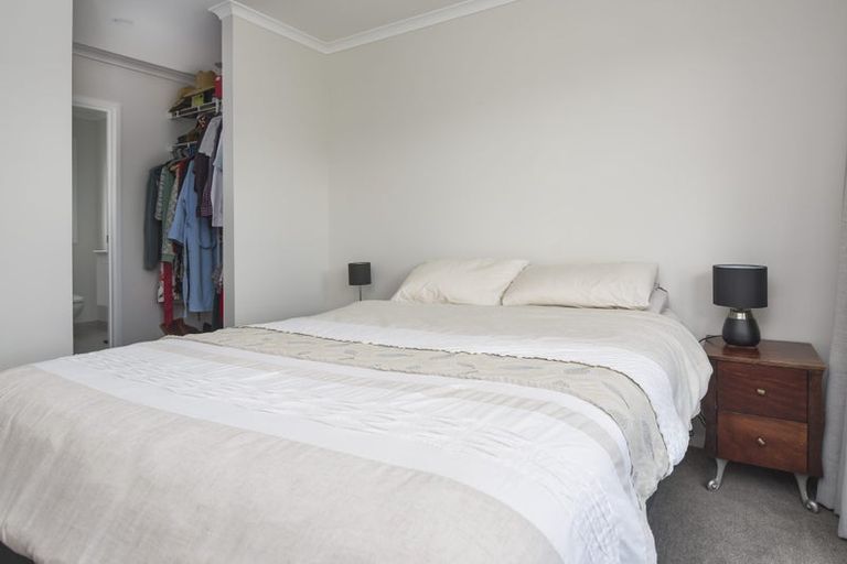 Photo of property in 43 Symes Drive, Red Beach, 0932