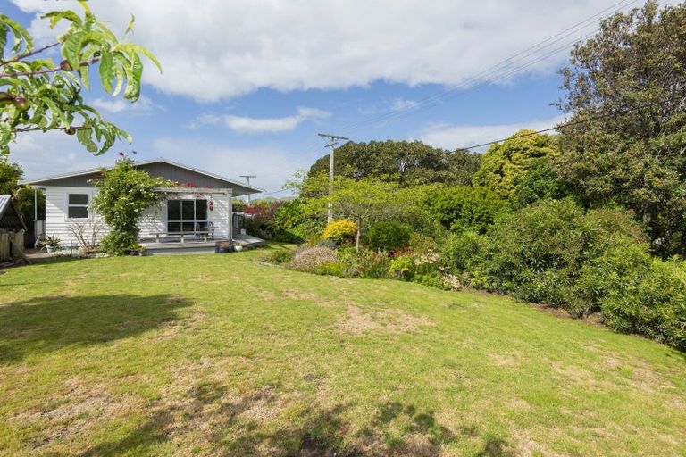 Photo of property in 2 Douglas Street, Okitu, Gisborne, 4010