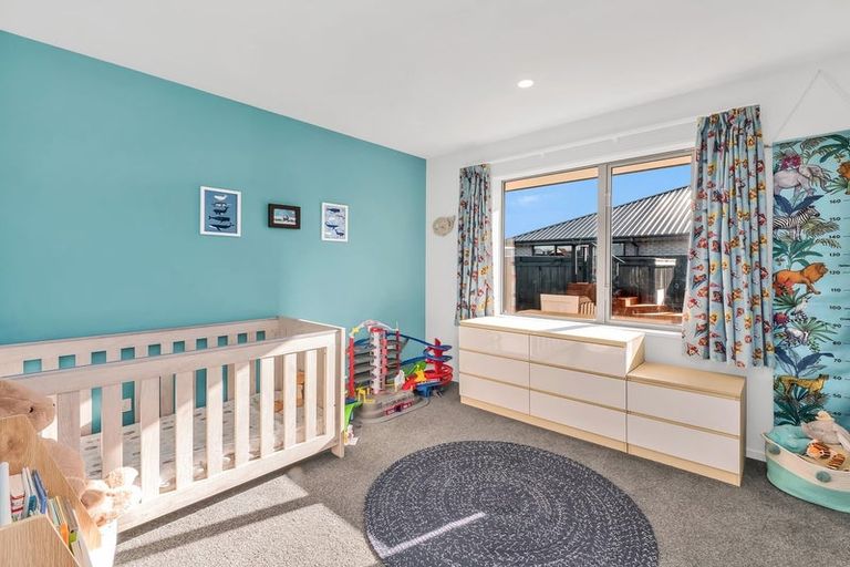 Photo of property in 5 Fountain Place, Rolleston, 7614