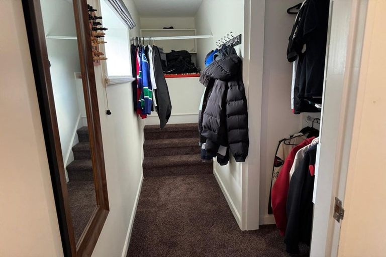 Photo of property in 9 Benares Street, Khandallah, Wellington, 6035