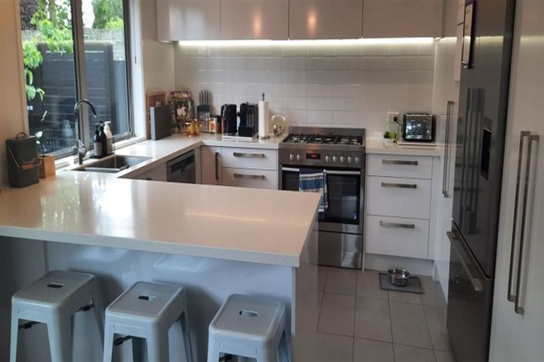 Photo of property in 17a Kenwyn Avenue, St Albans, Christchurch, 8052