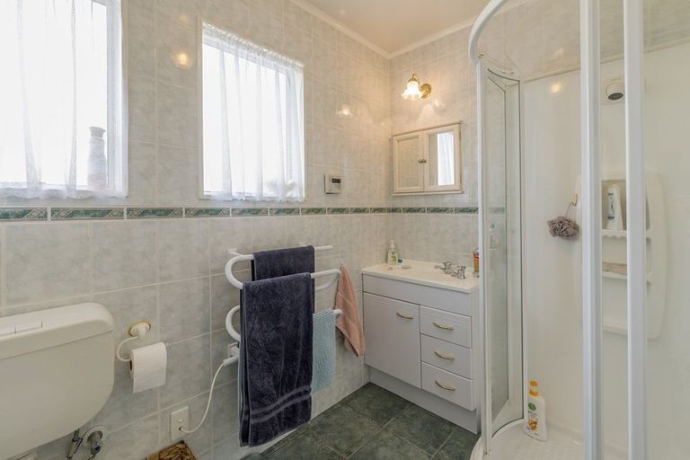 Photo of property in 3 Rimu Street, Levin, 5510