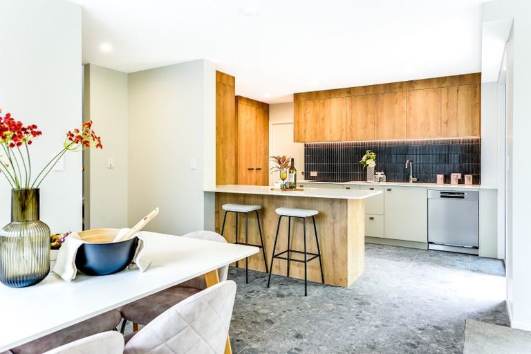 Photo of property in 2/11 Marjoriefield Mews, Fitzroy, Hamilton, 3282