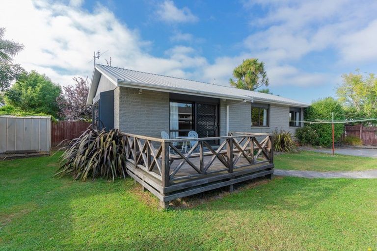 Photo of property in 2/13 Frederick Street, Waltham, Christchurch, 8011