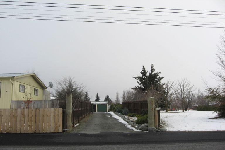 Photo of property in 41 Simons Street, Twizel, 7901