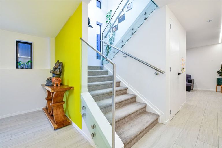 Photo of property in 14a Mantra Road, Massey, Auckland, 0614