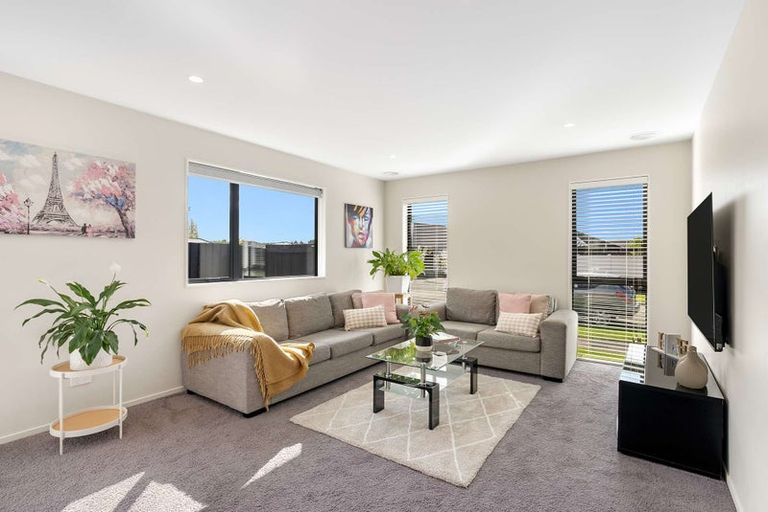 Photo of property in 7 Selfe Crescent, Burwood, Christchurch, 8083