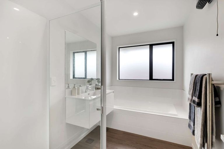 Photo of property in 12 Longcot Drive, Rolleston, 7615