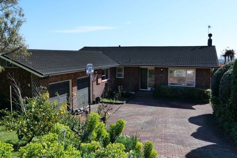 Photo of property in 8 Tui Crescent, Waikanae, 5036