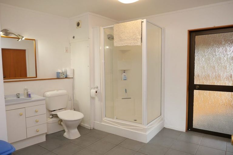 Photo of property in 24 Martin Road, Paraparaumu Beach, Paraparaumu, 5032