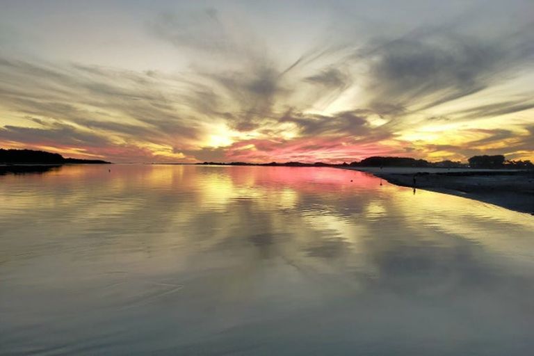 Photo of property in 1 Dustin Street, Foxton Beach, Foxton, 4815