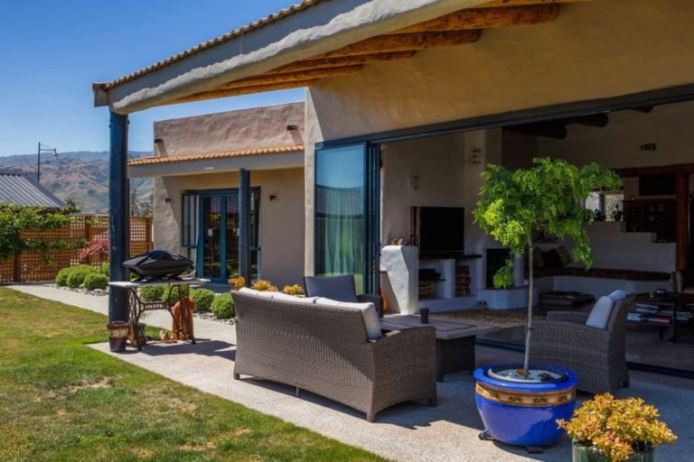 Photo of property in 11 Hortons Way, Cromwell, 9310