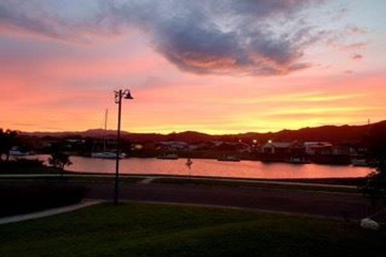 Photo of property in 70 Leeward Drive, Whitianga, 3510