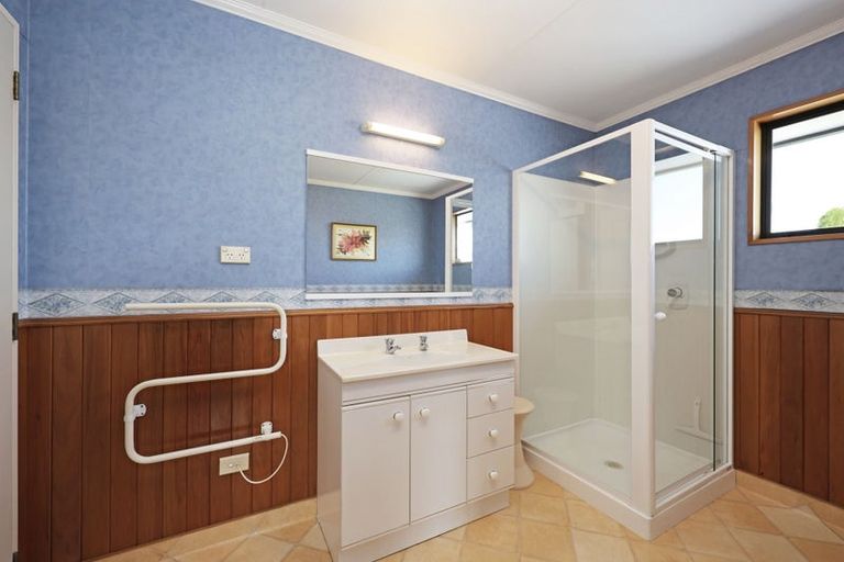 Photo of property in 8 Dove Place, Holmes Hill, Oamaru, 9401