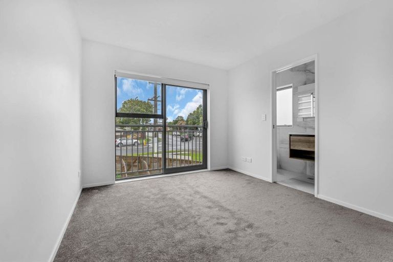 Photo of property in 99a Mahia Road, Wattle Downs, Auckland, 2103