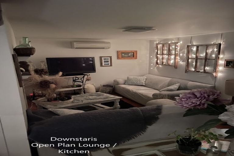 Photo of property in 60 Saint Davids Street, Lyttelton, 8082