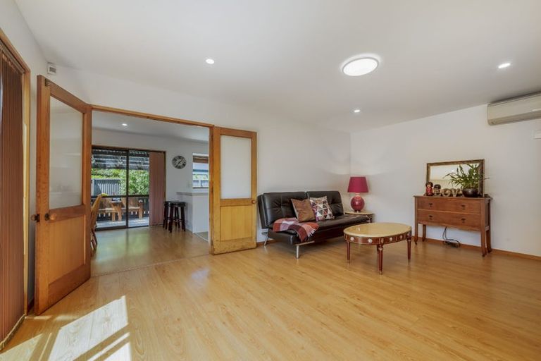 Photo of property in 17 Worthy Street, Ilam, Christchurch, 8041