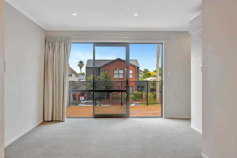 Photo of property in 10u2 Charlemont Street, Whitiora, Hamilton, 3200