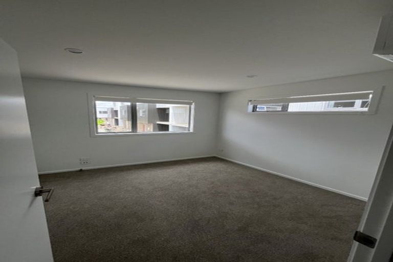 Photo of property in 91 Ngae Place, Mangere East, Auckland, 2024