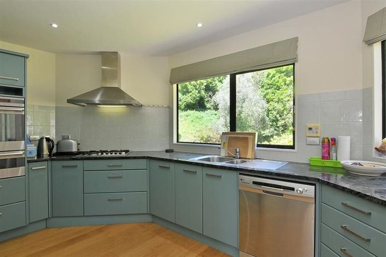 Photo of property in 10/22u Oriental Terrace, Oriental Bay, Wellington, 6011