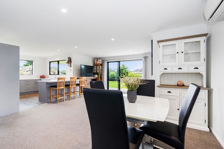 Photo of property in 27 Heartstone Place, Te Kamo, Kamo, 0185