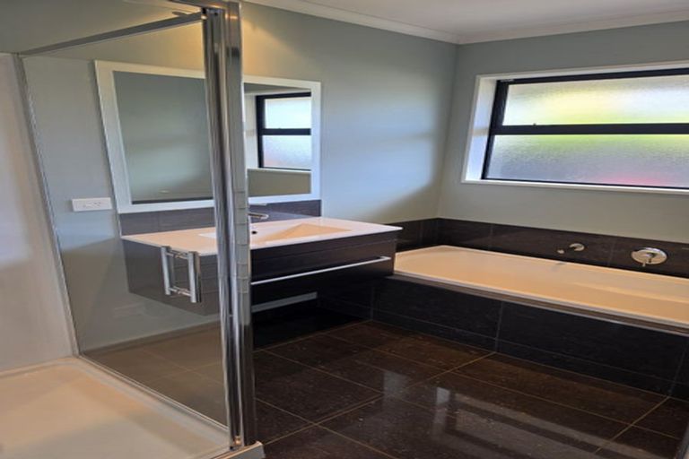 Photo of property in 83 Acacia Avenue, Rangiora, 7400