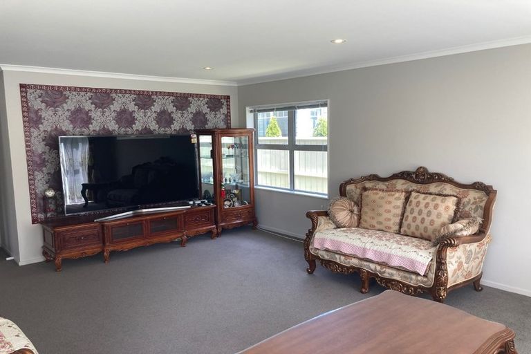 Photo of property in 188 Westchester Drive, Churton Park, Wellington, 6037
