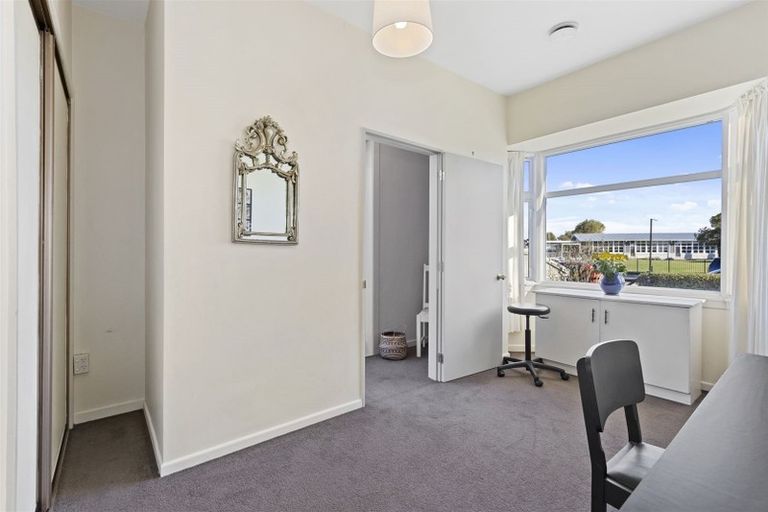 Photo of property in 166 Lyttelton Street, Spreydon, Christchurch, 8024