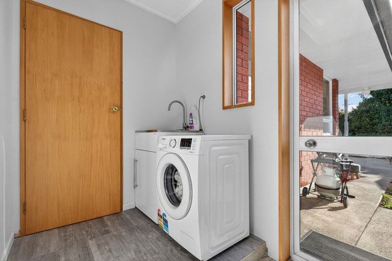 Photo of property in 1 Finlay Street, Alexandra, 9320