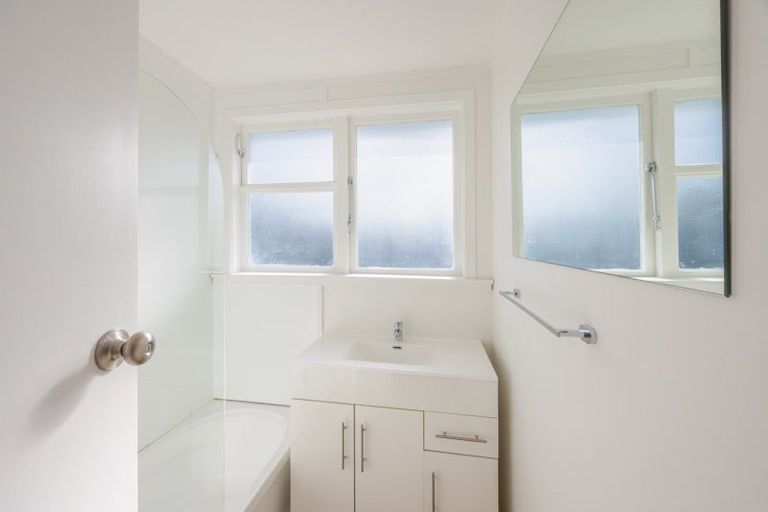 Photo of property in 12a Holyrood Terrace, Waipukurau, 4200