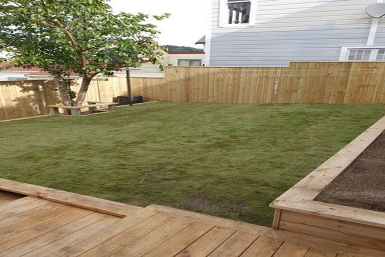 Photo of property in 15 Hall Street, Newtown, Wellington, 6021