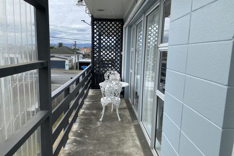 Photo of property in 4/84 Freyberg Street, Lyall Bay, Wellington, 6022