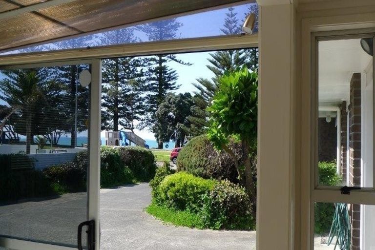 Photo of property in 2/274 Hibiscus Coast Highway, Orewa, 0931