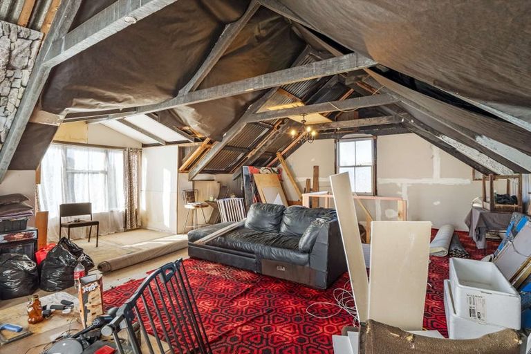 Photo of property in 19 Milne Street, Hunterville, 4730