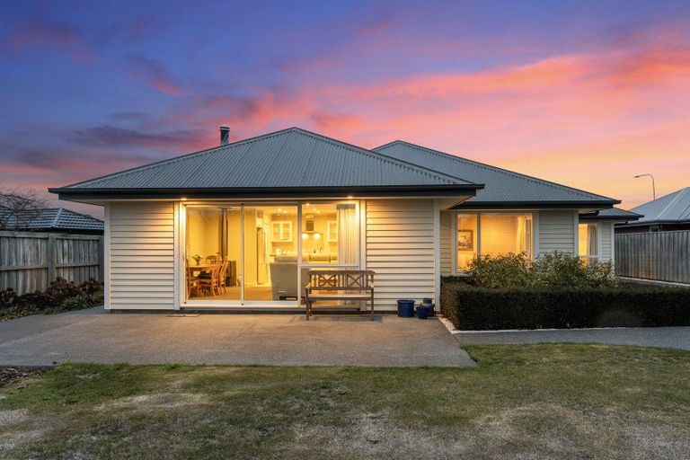 Photo of property in 49 Willowside Place, Amberley, 7410