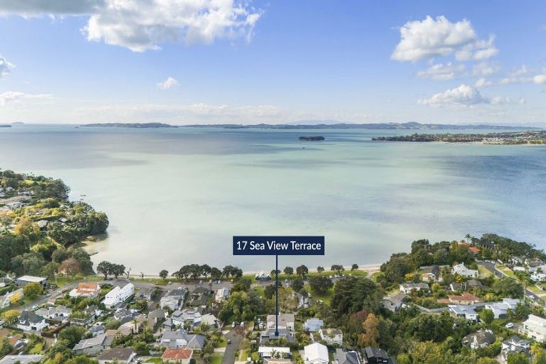 Photo of property in 17 Sea View Terrace, Cockle Bay, Auckland, 2014
