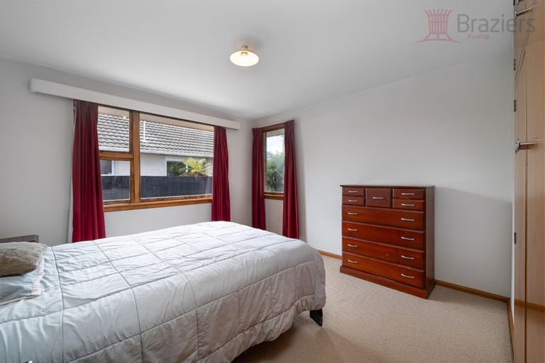 Photo of property in 120 Estuary Road, South New Brighton, Christchurch, 8062