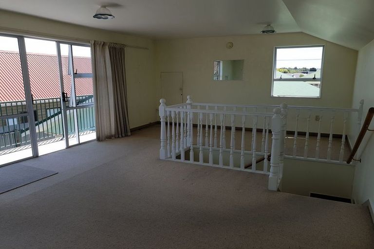 Photo of property in 21 Cole Street, Masterton, 5810