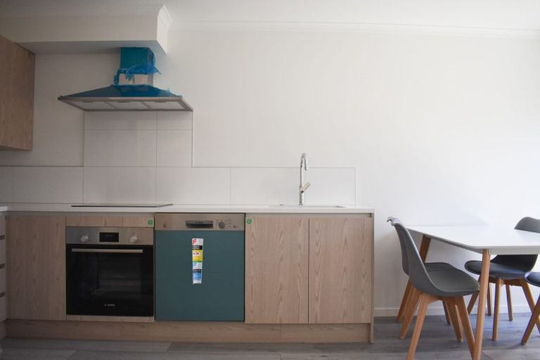 Photo of property in 56u4 May Street, Hamilton East, Hamilton, 3216