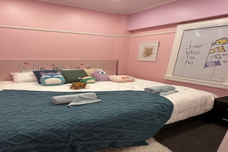Photo of property in Zena Court, 11f4 Dufferin Street, Mount Victoria, Wellington, 6021