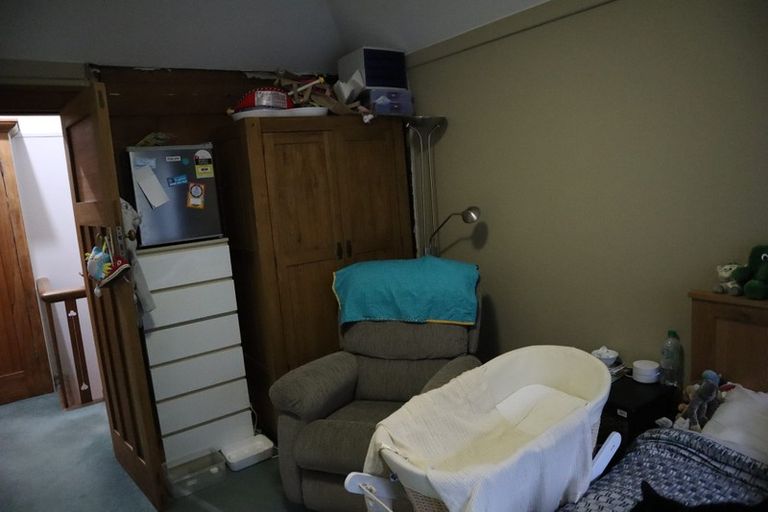 Photo of property in 40 Hawker Street, Mount Victoria, Wellington, 6011