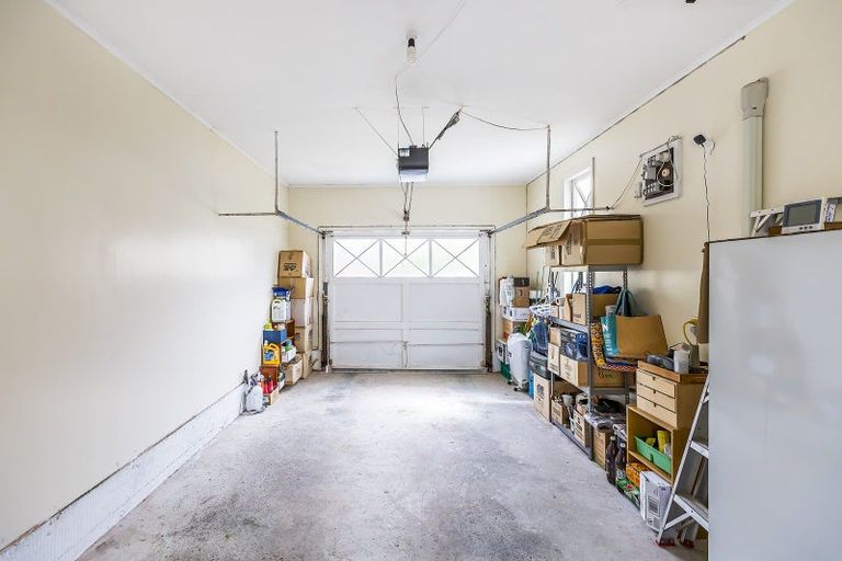 Photo of property in 5 Ridd Crescent, Karori, Wellington, 6012