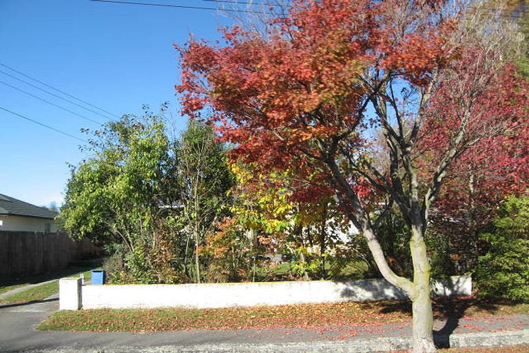 Photo of property in 25a Galway Avenue, Bryndwr, Christchurch, 8052