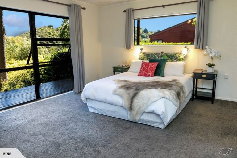 Photo of property in 42 Sailmaker Close, Whitby, Porirua, 5024