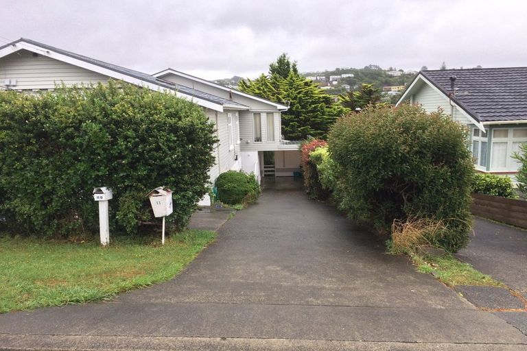 Photo of property in 11 Retter Street, Paparangi, Wellington, 6037
