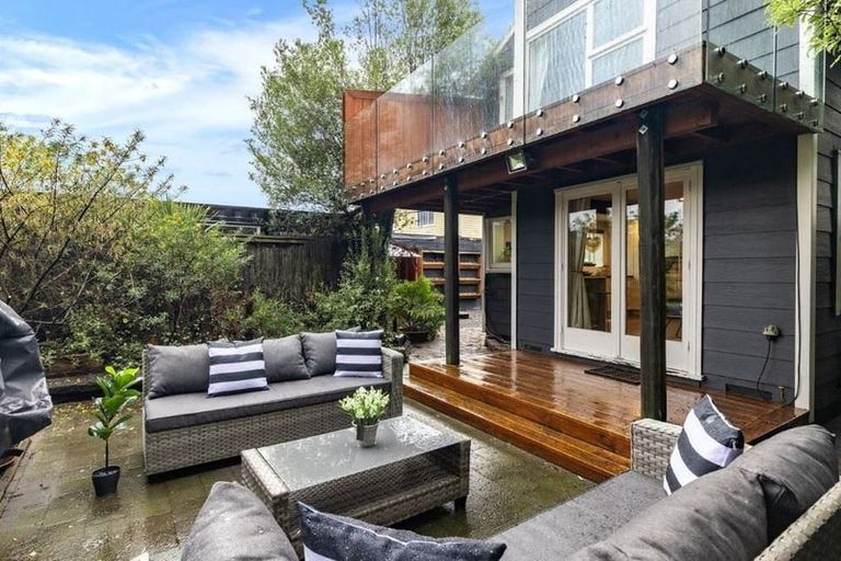 Photo of property in 11 Meredith Street, Addington, Christchurch, 8024