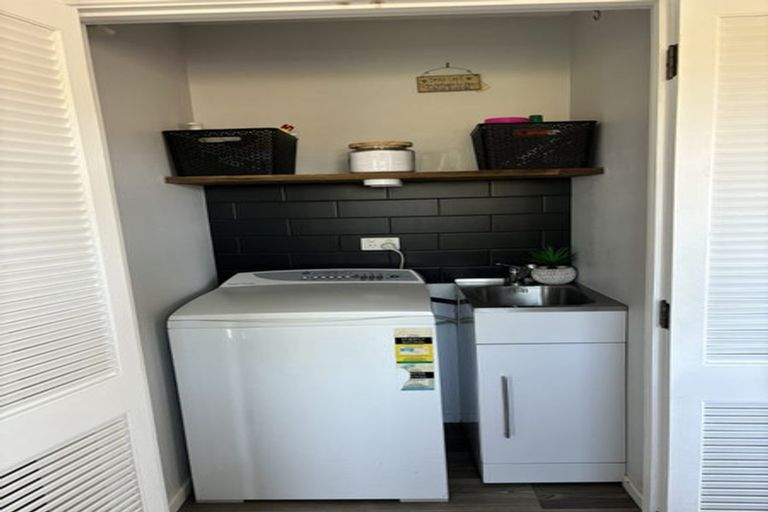 Photo of property in 11 Highland Drive, Pukete, Hamilton, 3200