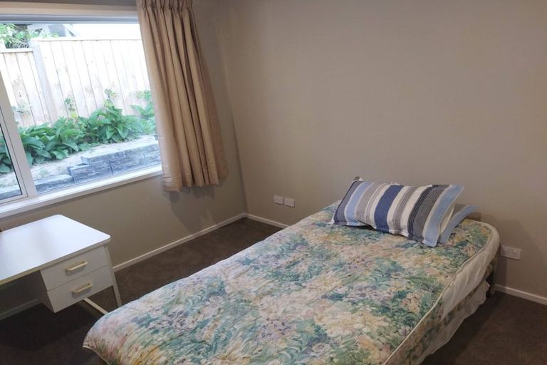 Photo of property in 18b Otanerua Road, Hatfields Beach, Orewa, 0931