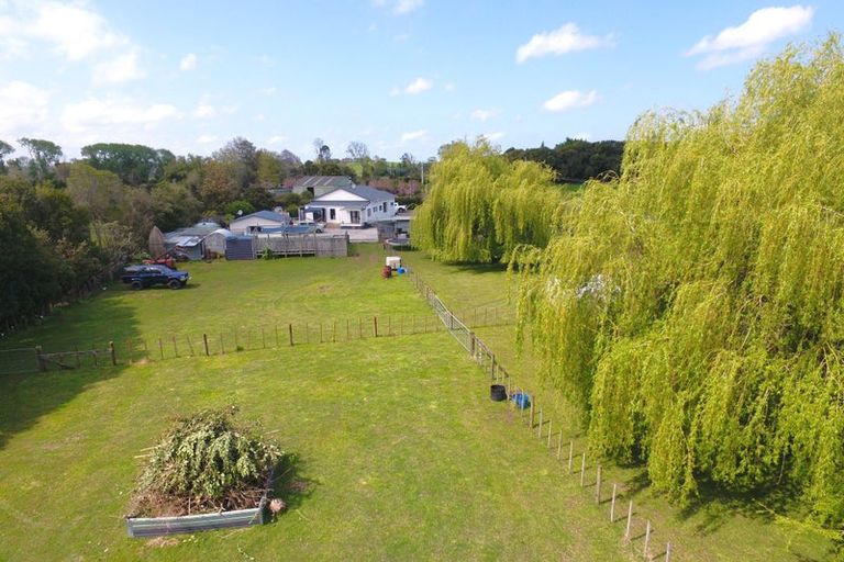 Photo of property in 1980 Kakaramea Road, Ngahinapouri, Hamilton, 3290