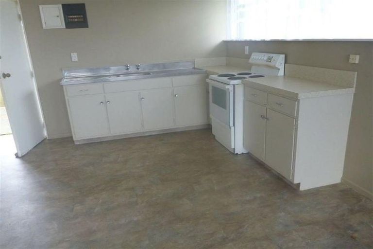 Photo of property in 4/22 Deere Avenue, Fenton Park, Rotorua, 3010